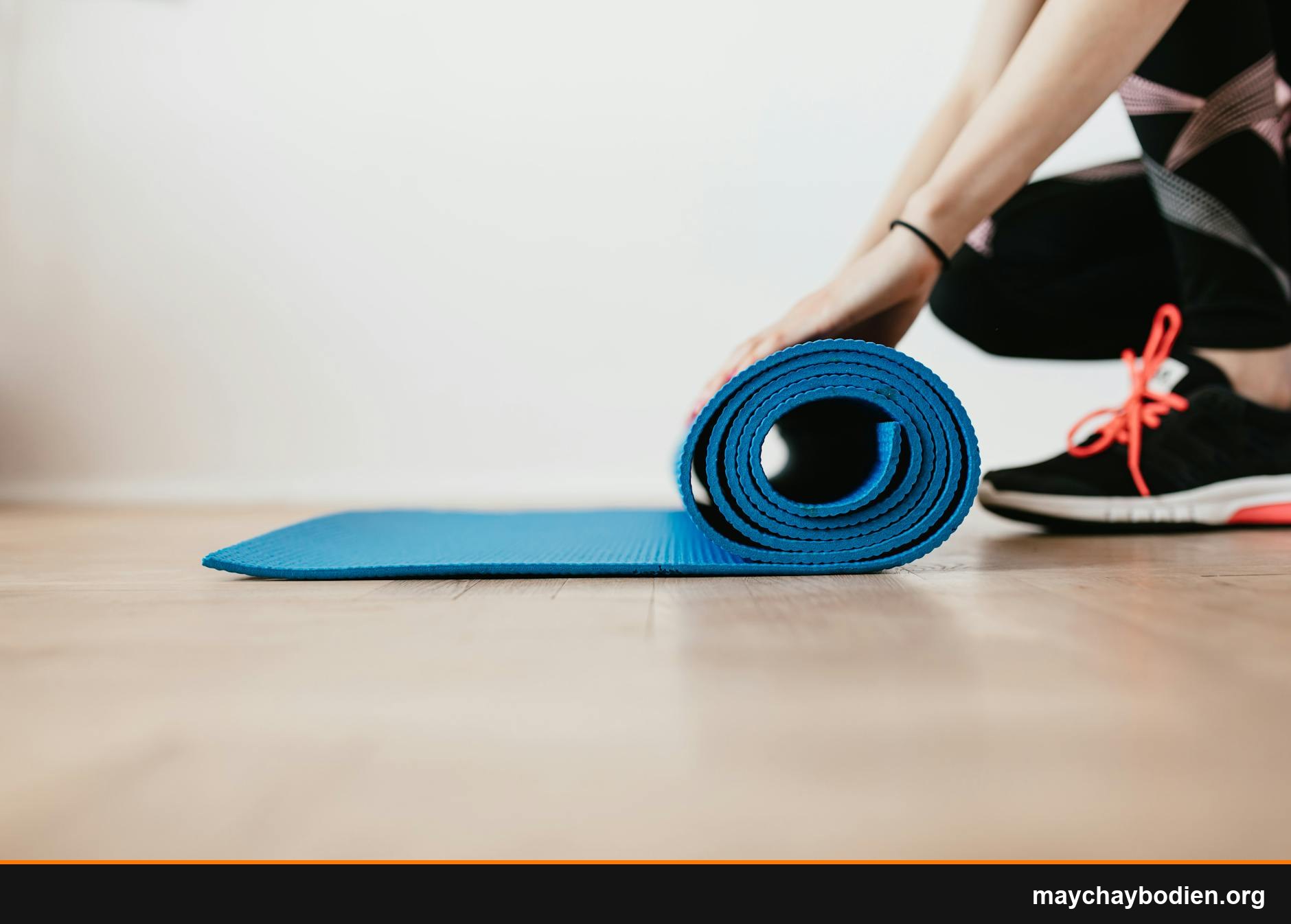 cách chọn thảm tập yoga phù hợp hướng dẫn