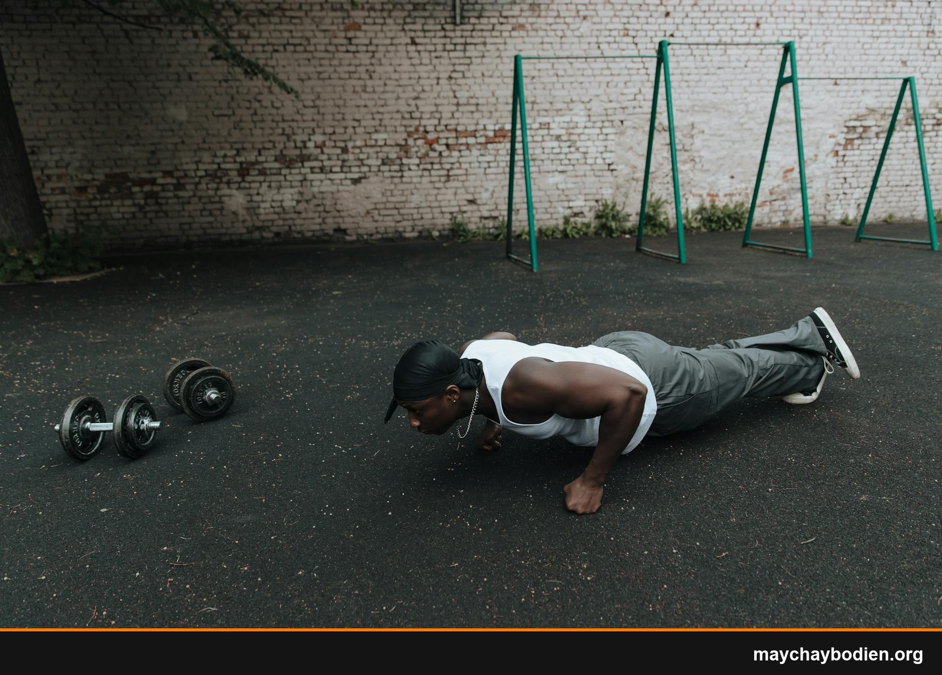 bài tập tăng cơ tại nhà không cần gym hướng dẫn