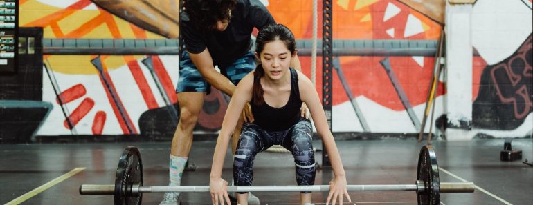 tập squat đúng cách cho người mới