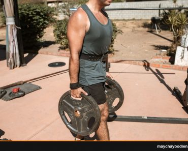 đai lưng tập gym có cần thiết không
