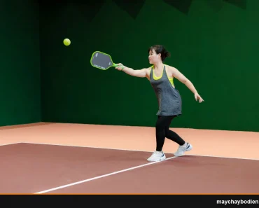 giày chơi pickleball nên mua loại nào