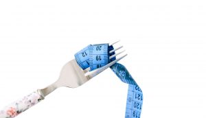 nhịn ăn gián đoạn có giảm cân không