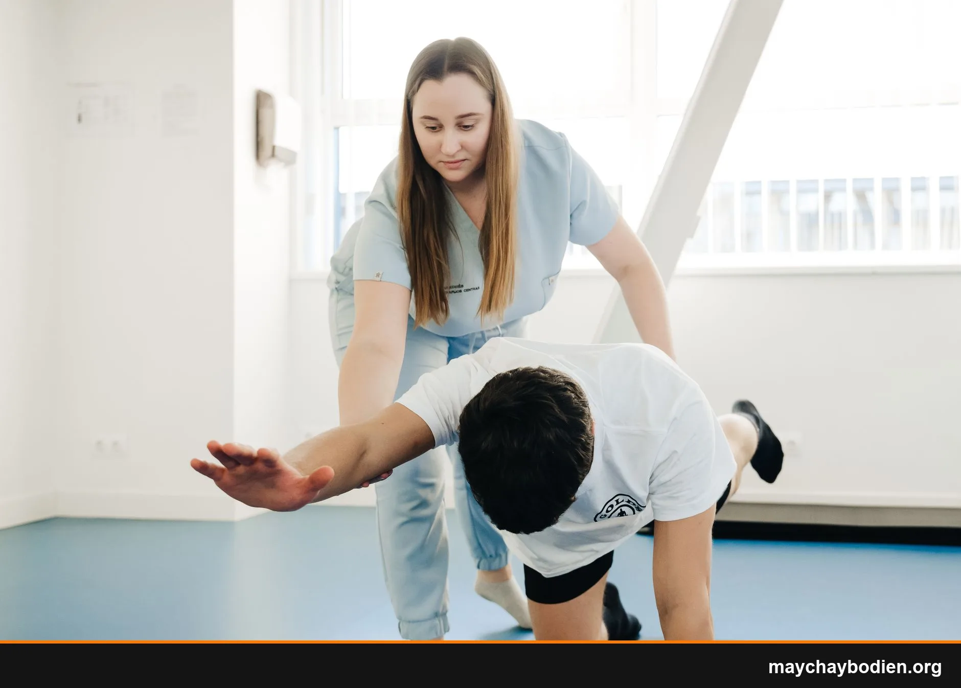 phục hồi chức năng sau đột quỵ tại nhà