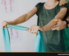 phục hồi sau gãy xương tay tại nhà