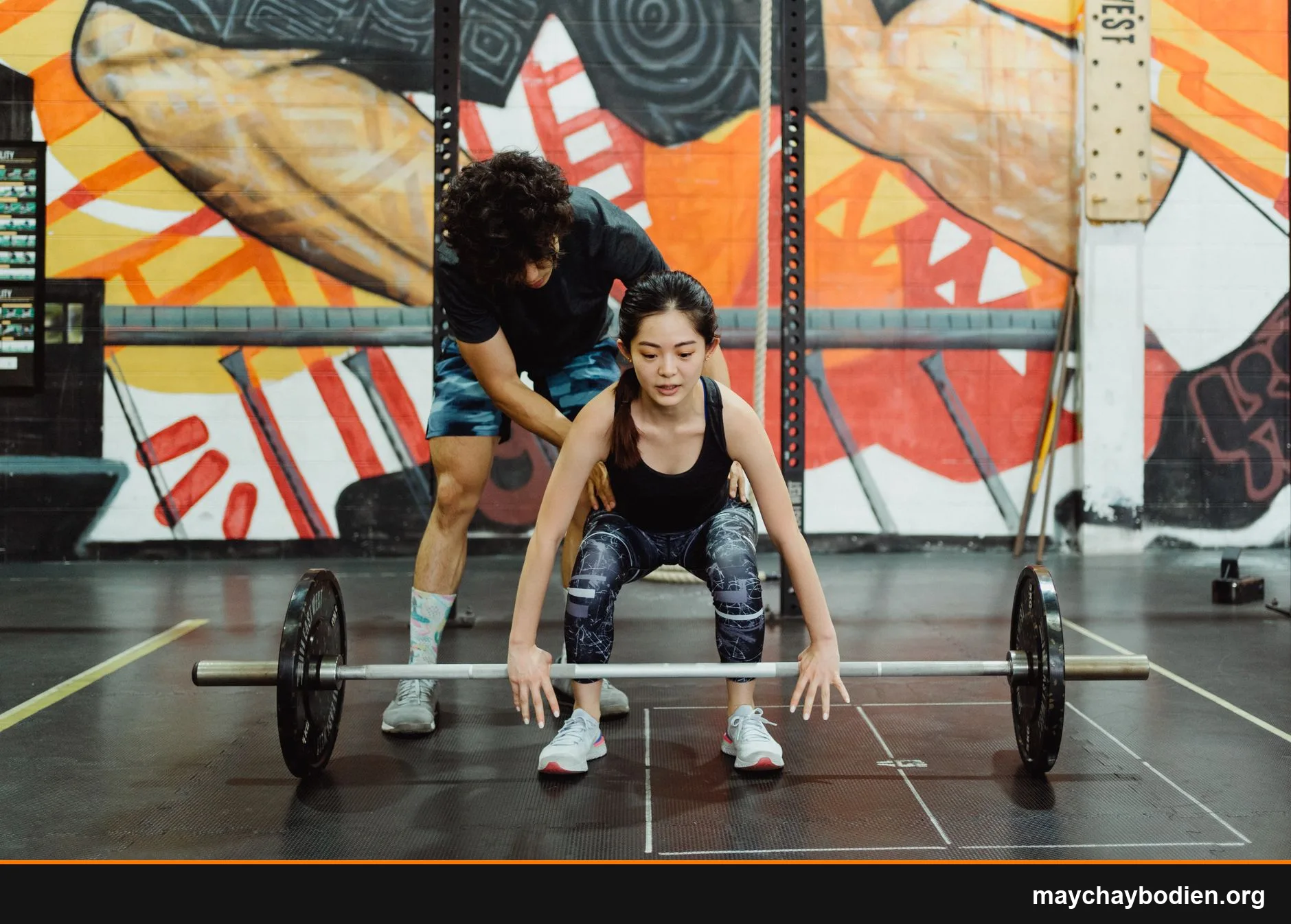 deadlift đúng kỹ thuật cho người mới tập gym hướng dẫn