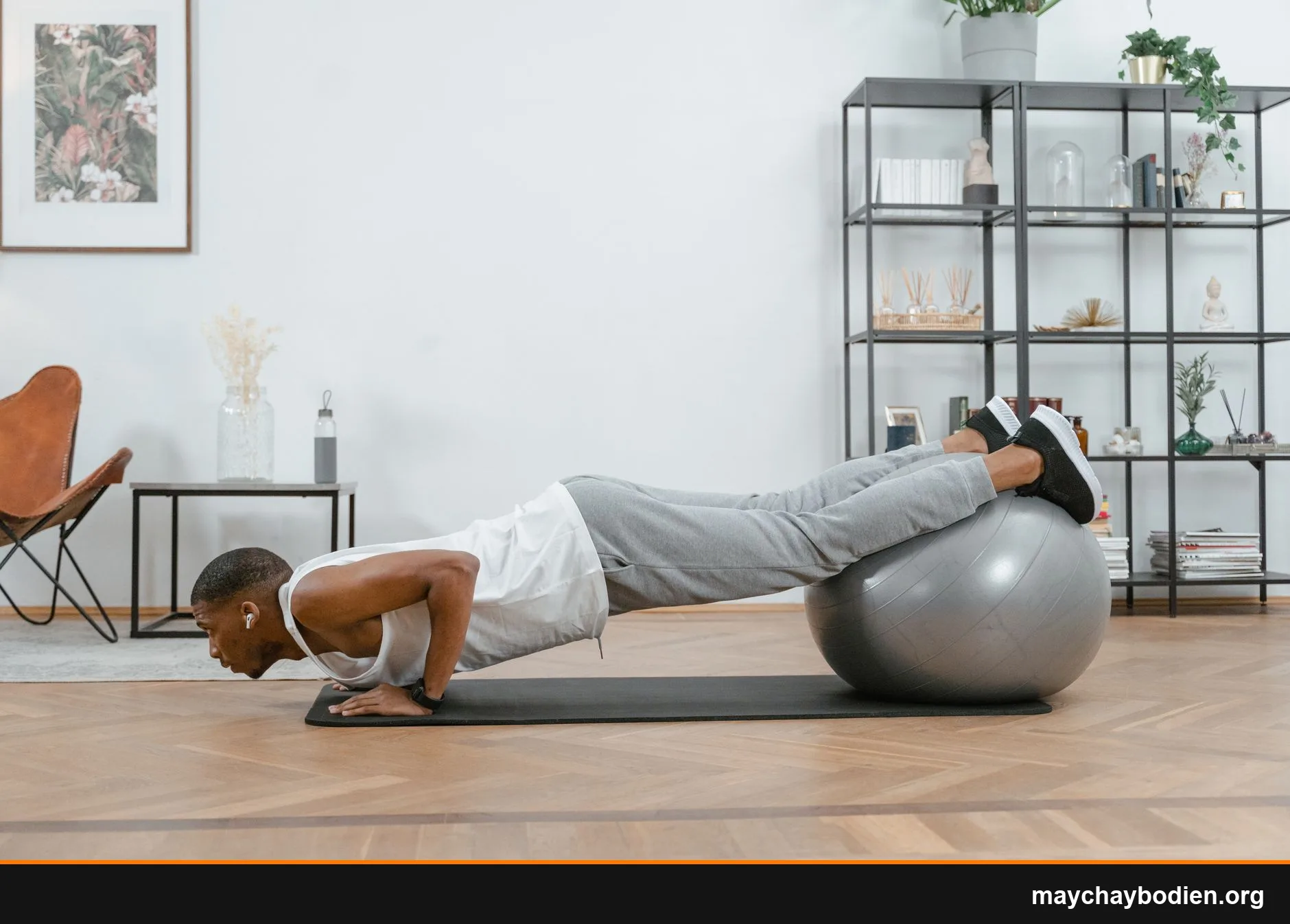 bài tập lưng dưới tại nhà không cần dụng cụ hướng dẫn