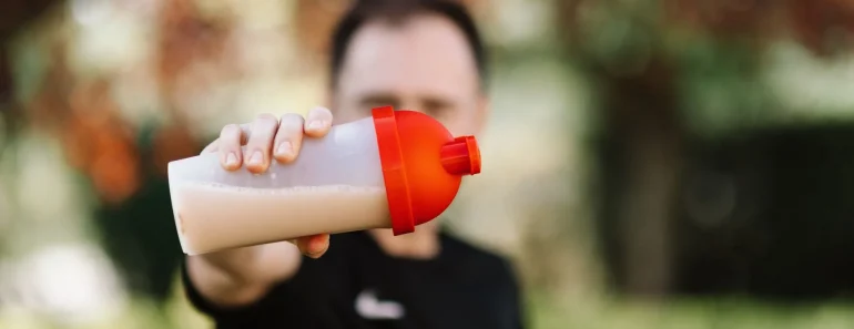 whey protein loại nào tốt cho người mới tập gym