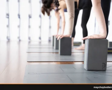 yoga Iyengar là gì và có phù hợp không