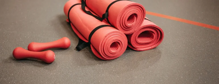 thảm tập gym tại nhà dày bao nhiêu loại nào tốt