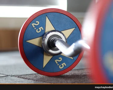 thanh tạ đòn barbell bao nhiêu kg là đủ cho người mới
